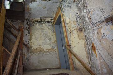Hauptgebäude Südflügel, Aufgang zum Obergeschoss