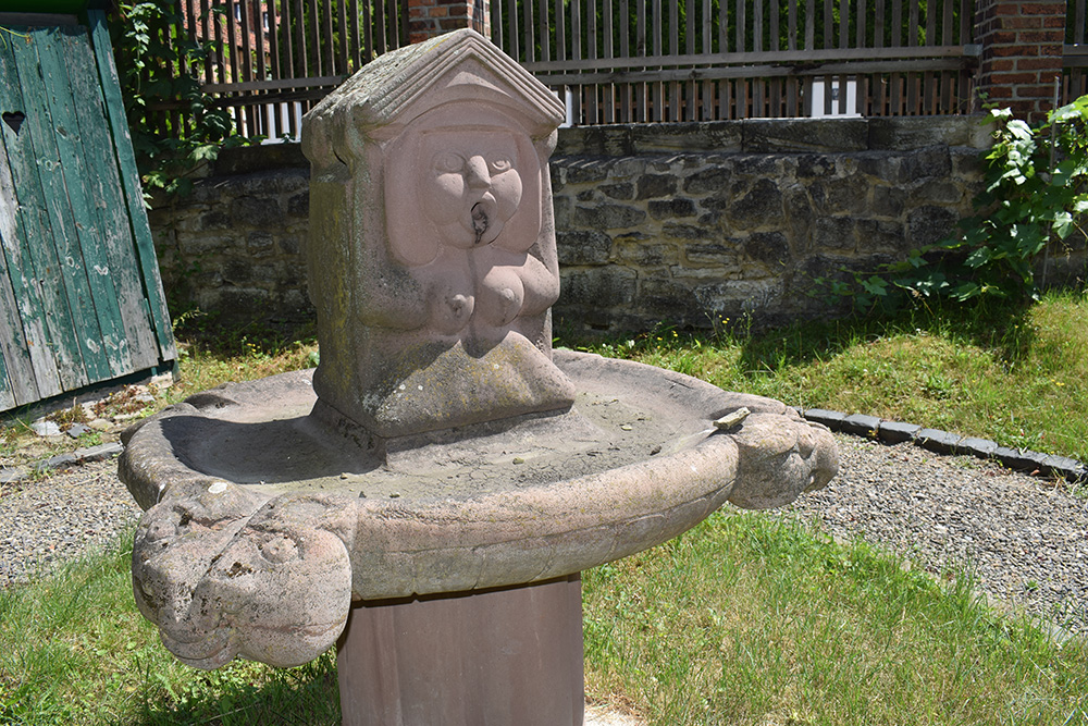 Brunnen im Skulpturengarten